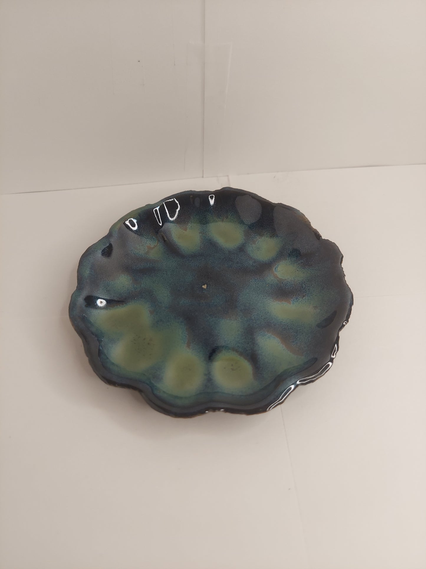 Scalloped Tidepool trinket dish